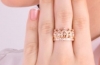 Zlatý prsten v podobě koruny