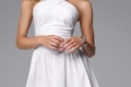 Bílé šaty - elegance nejvyšší míry