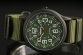 Vojenské náramkové hodinky
